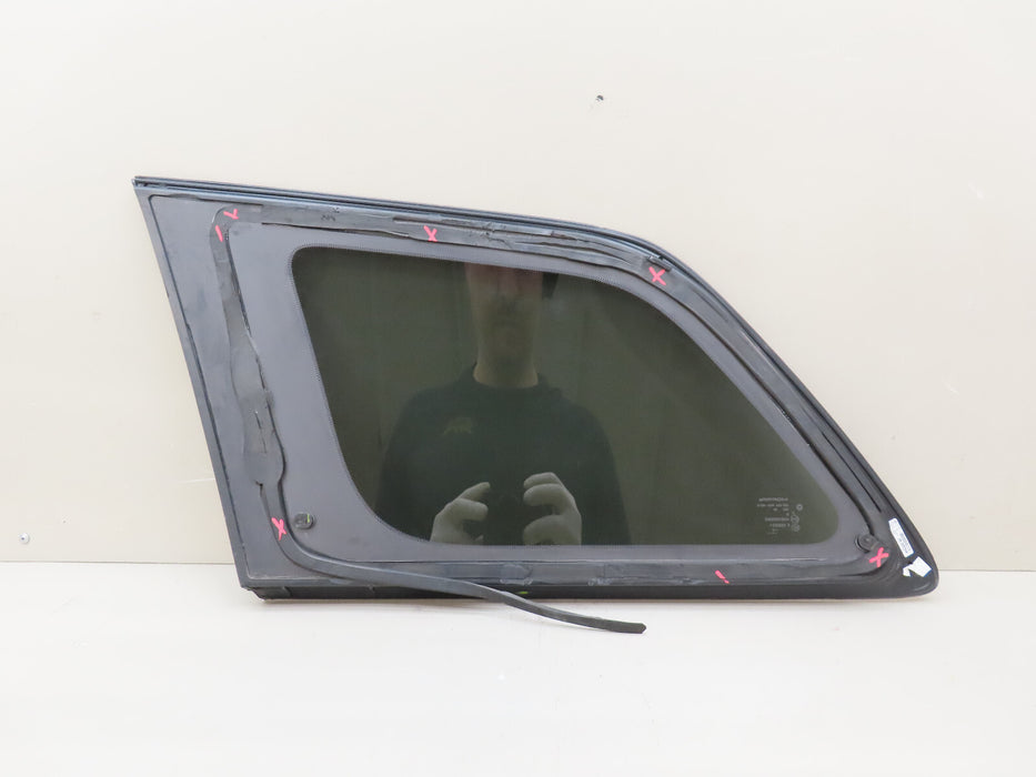 2017-2021 JEEP GRAND CHEROKEE REAR RIGHT QUARTER WINDOW  OEM 68259510AB