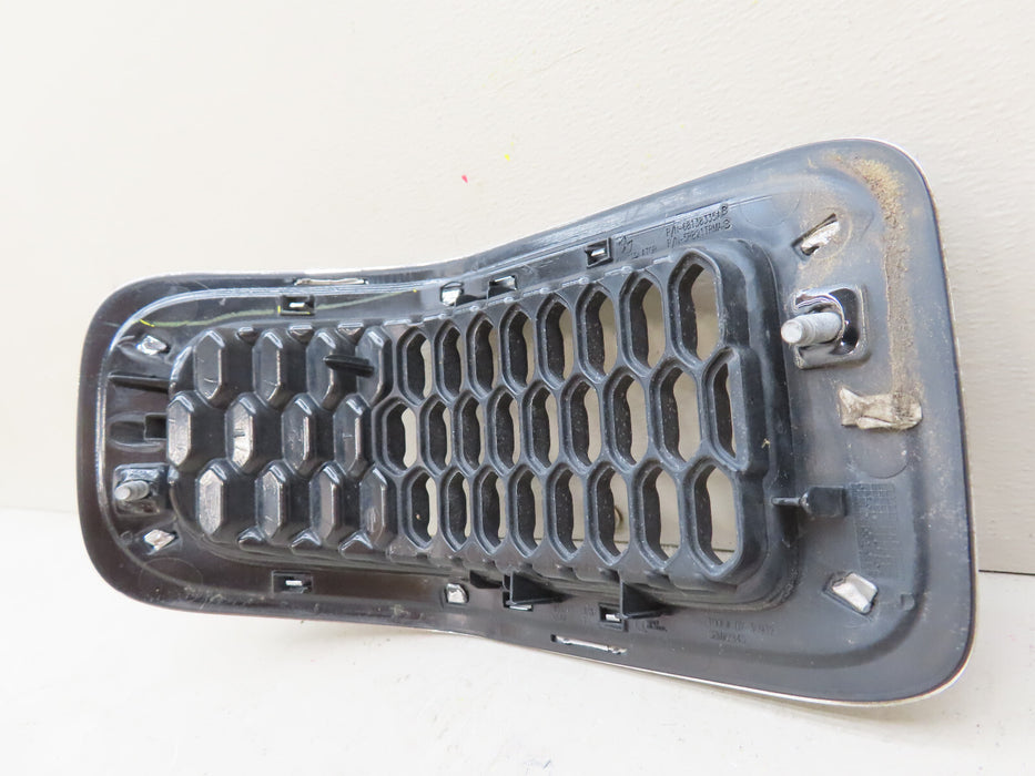 2014-2018 JEEP CHEROKEE FRONT RADIATOR GRILL GRILLE INSERT #2 OEM