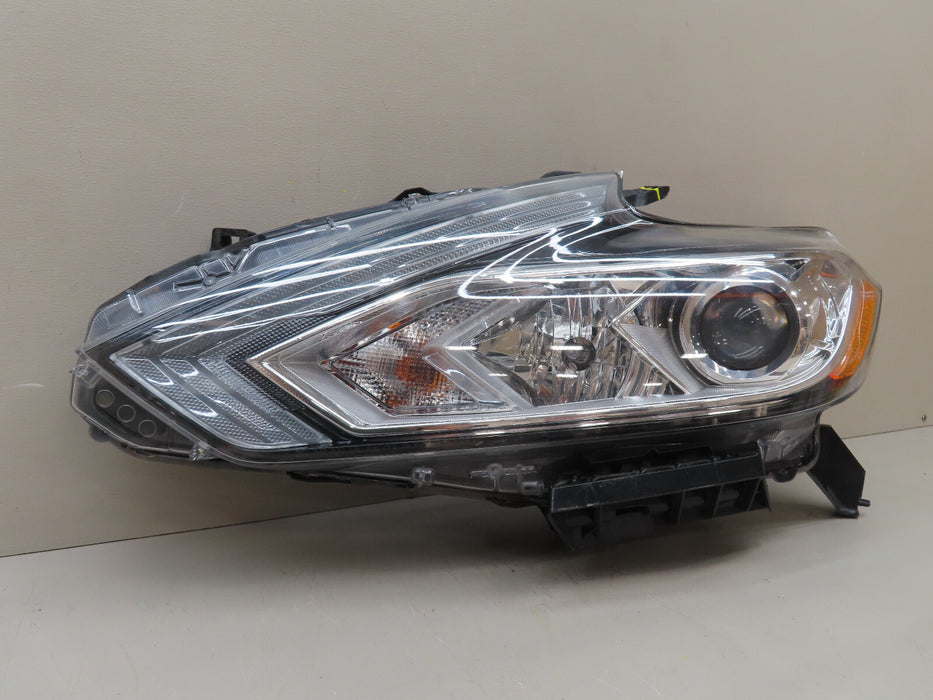 2016 2017 2018 NISSAN ALTIMA FRONT LEFT DRIVER HEADLIGHT HALOGEN OEM