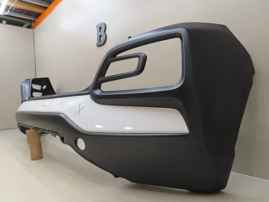 2018 2019 HYUNDAI KONA LIMITED REAR BUMPER COVER OEM 86611-J9020