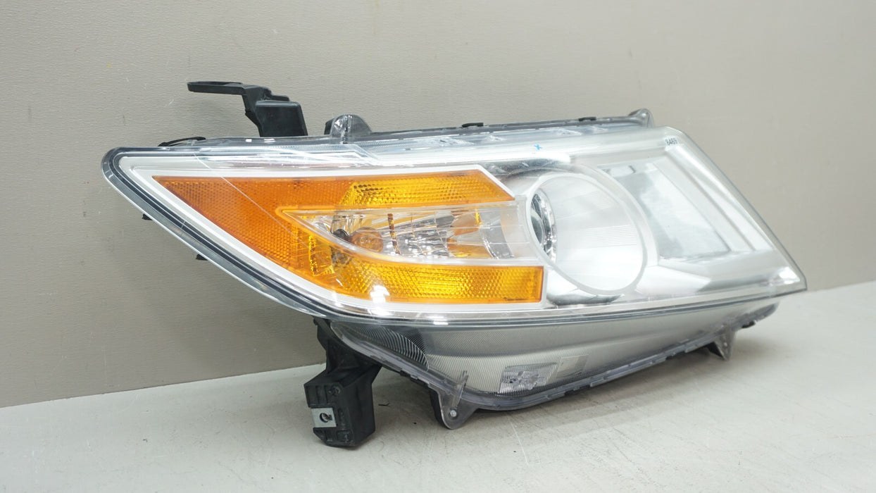 2011-2013 HONDA ODYSSEY FRONT RIGHT PASSENGER SIDE HALOGEN HEADLIGHT OEM