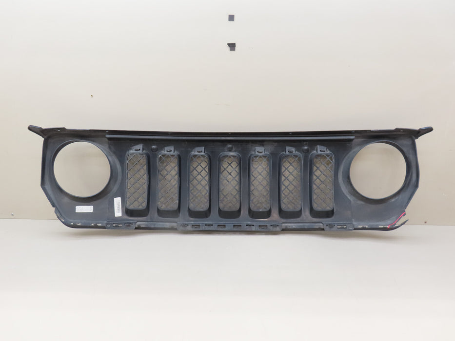 2011-2017 JEEP PATRIOT FRONT RADIATOR GRILL GRILLE OEM