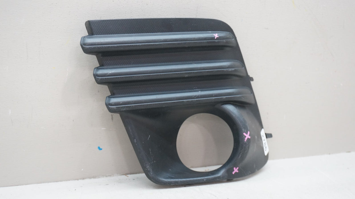 2022-2025 SUBARU FORESTER FRONT LEFT DRIVERS SIDE FOGLIGHT BEZEL TRIM 57731SJ550