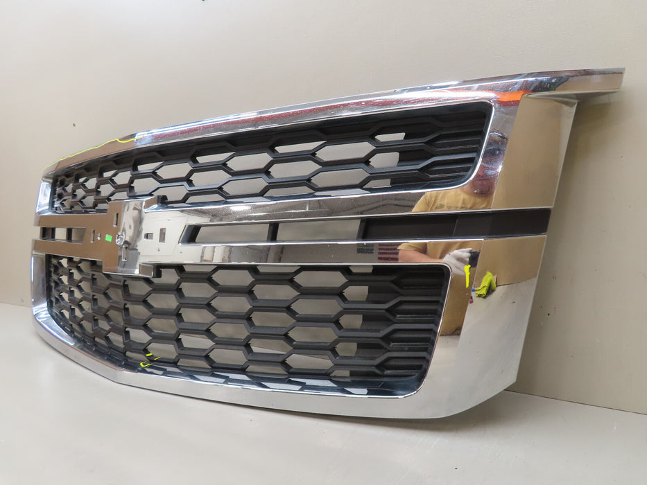 2015-2020 CHEVROLET TAHOE/SUBURBAN FRONT RADIATOR GRILL GRILLE OEM 23440914