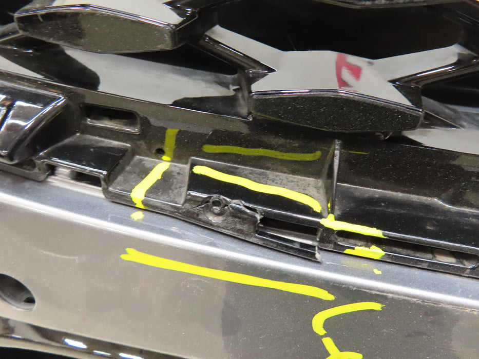2021-2023 JAGUAR F-PACE FRONT BUMPER COVER PANEL W/GRILLE W/LOWER OEM