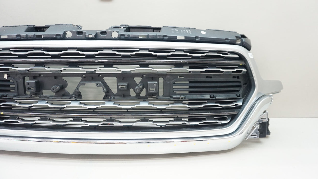 2019-2024 DODGE RAM 1500 FRONT UPPER RADIATOR GRILLE GRILL OEM 68366527A