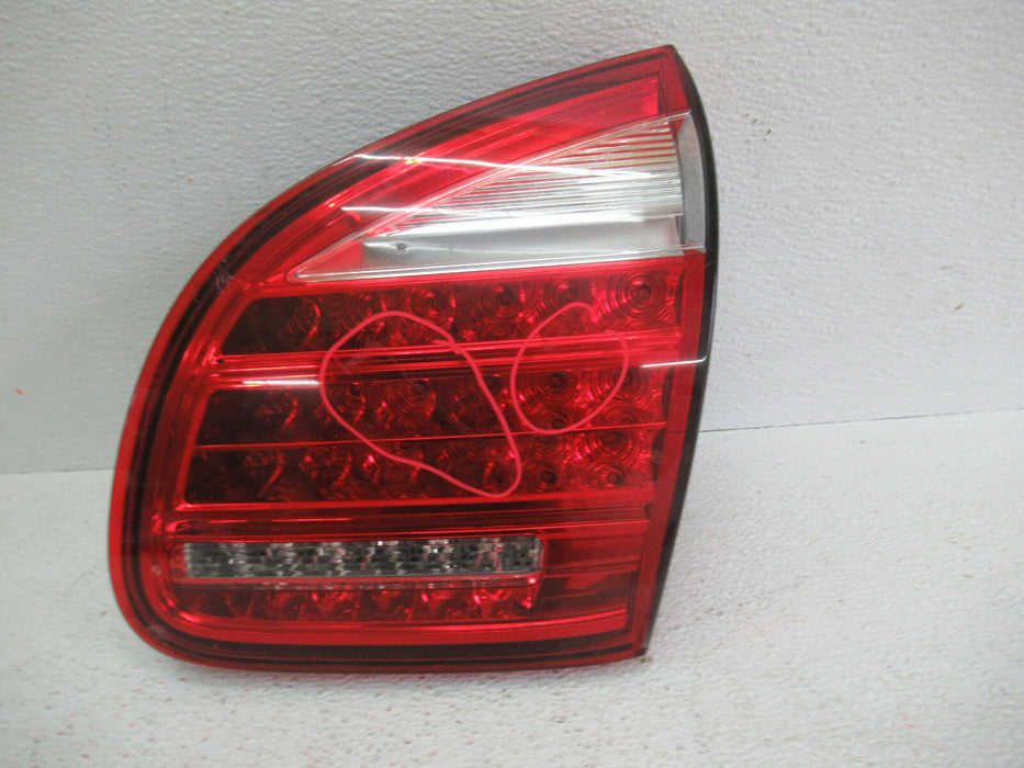 2011 2012 2013 2014 PORSCHE CAYENNE RIGHT TRUNK TAILLIGHT LAMP OEM