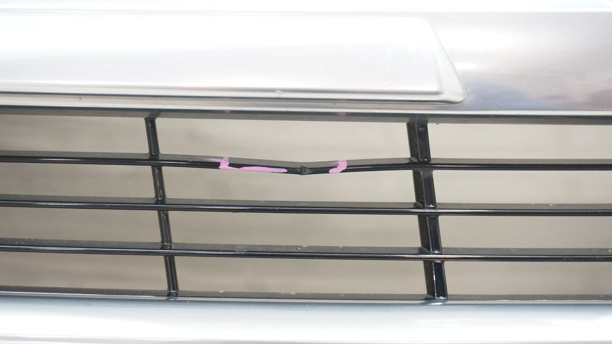 2015-2020 CADILLAC ESCALADE FRONT BUMPER RADIATOR GRILLE W/ CAMERA OEM 23329115