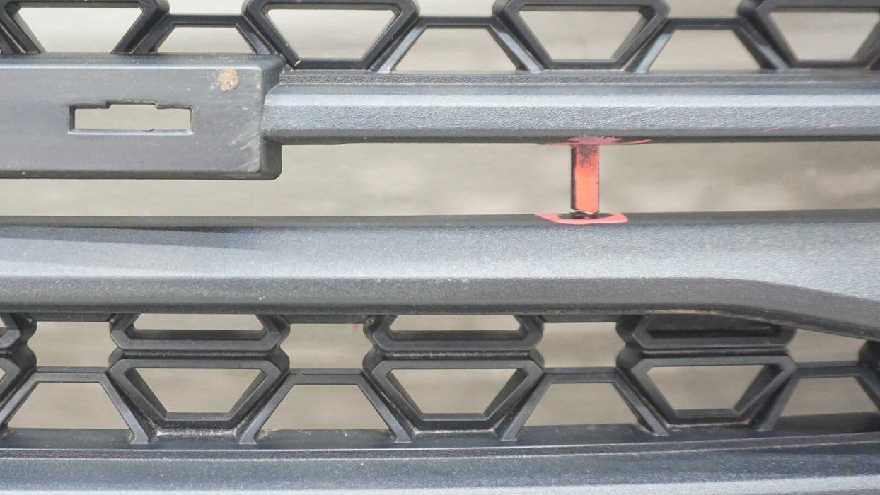 2017-2019 GMC ACADIA SLE FRONT BUMPER RADIATOR GRILLE OEM 23159133