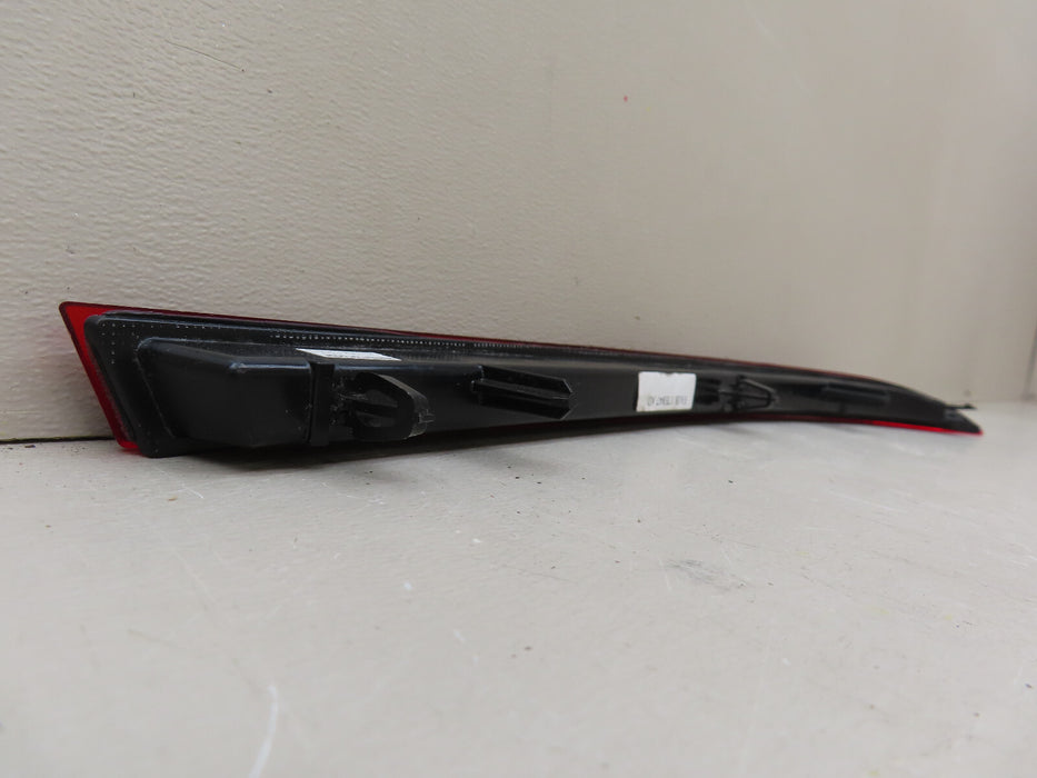 2016-2018 LINCOLN MKX REAR LEFT DRIVER SIDE BUMPER REFLECTOR OEM FA1B-17E847-A
