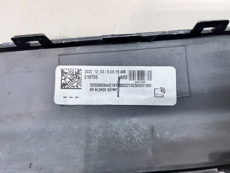 2019-2022 BMW X7 G07 REAR BUMPER LOWER VALENCE DIFFUSER  5112 8069905 OEM