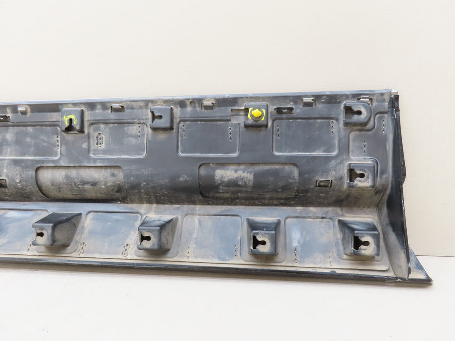 2019-2023 CHEVROLET BLAZER FRONT RIGHT PASSENGER SIDE DOOR LOWER MOLDING OEM