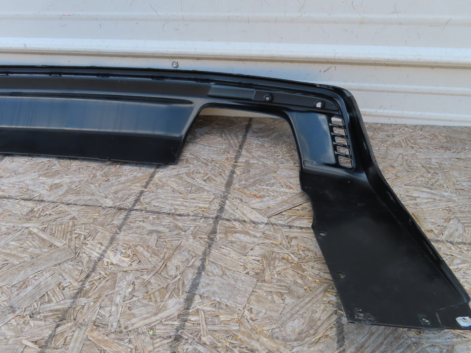 2019 2020 2021 CHEVROLET CAMARO SS REAR BUMPER LOWER VALANCE 84054988 OEM