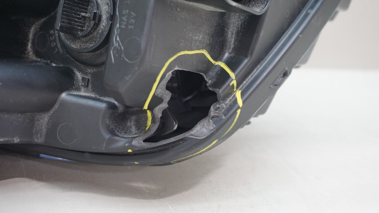 2020-2022 KIA TELLURIDE FRONT LEFT DRIVERS SIDE LED HEADLIGHT OEM 20 21 22