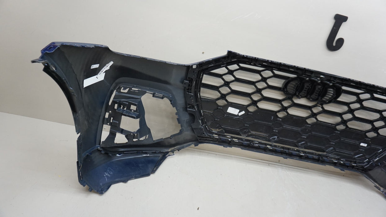 2021-2022 AUDI Q5 FRONT BUMPER COVER PANEL W/ GRILLE GRILL EMBLEM OEM 80A807062F