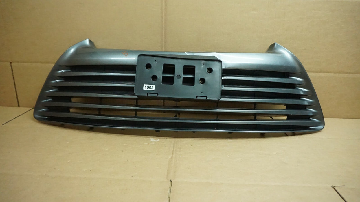 2015-2017 TOYOTA CAMRY FRONT BUMPER LOWER CENTER GRILLE GRILL TRIM OEM  15 16 17