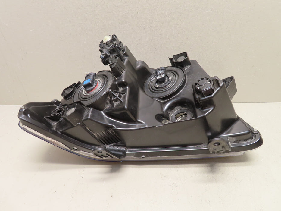 2007-2013 TOYOTA TUNDRA RIGHT PASSENGER SIDE HEADLIGHT HALOGEN LAMP OEM