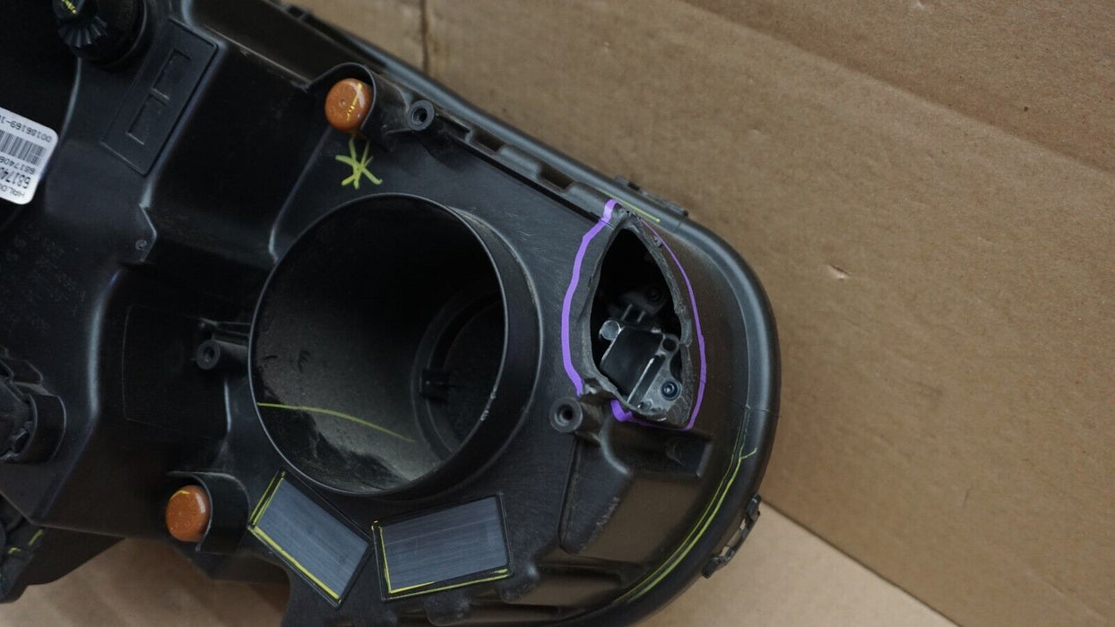 2015 - 2020 DODGE CHALENGER FRONT LEFT DRIVER SIDE HEADLIGHT LAMP HALOGEN OEM