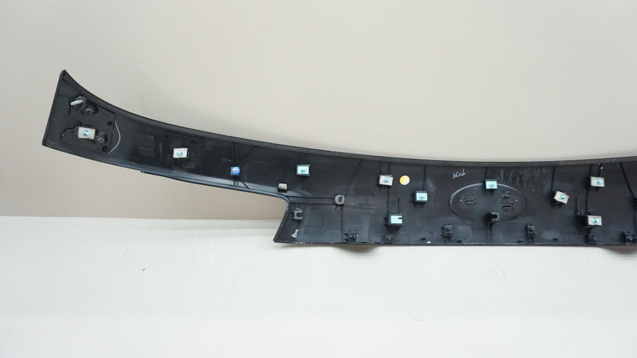 2016-2020 KIA SORENTO REAR LIFTGATE MOLDING OEM 87371-C6000