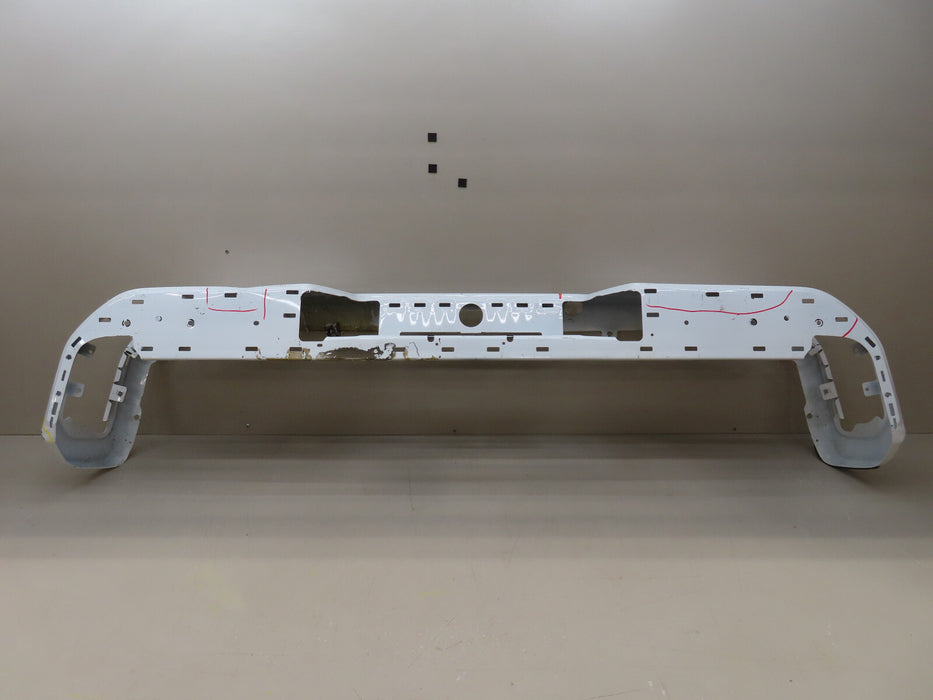2019 2020 2021 2022 GMC/CHEVROLET SILVERADO-SIERRA 1500 REAR BUMPER METAL OEM
