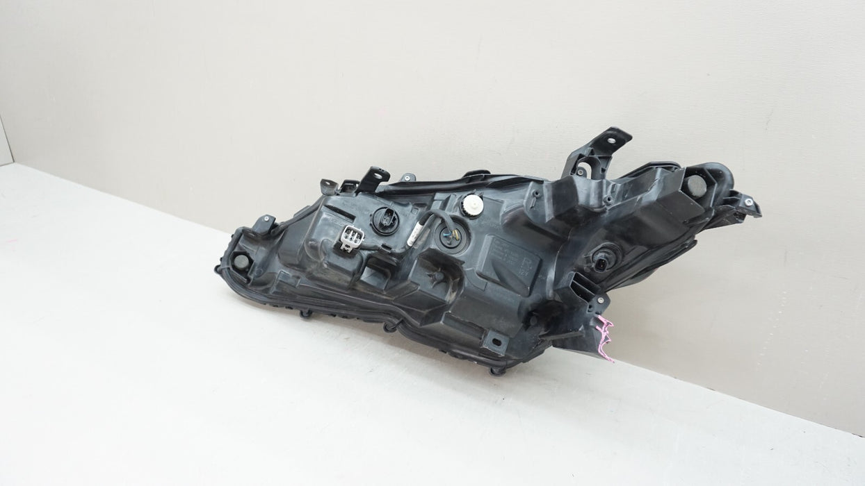 2018-2022 TOYOTA CAMRY FRONT RH RIGHT PASSENGER SIDE HEADLIGHT OEM