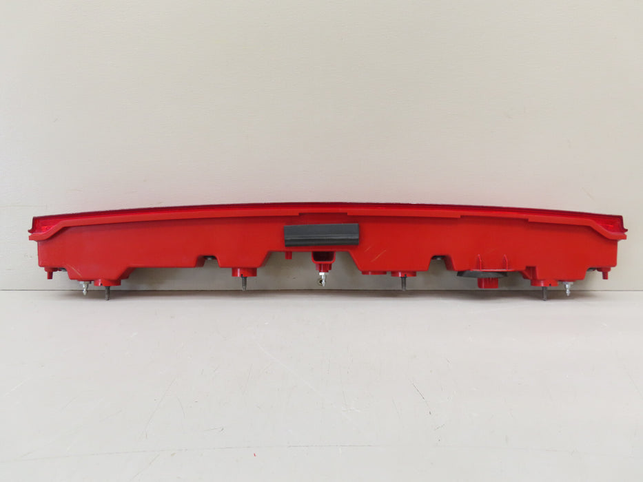 2015-2019 LINCOLN MKC REAR LIFTGATE CENTER LED TAIL LIGHT OEM