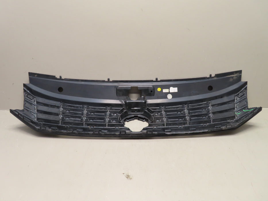 2016 2017 VOLKSWAGEN PASSAT UPPER GRILL GRILLE OEM