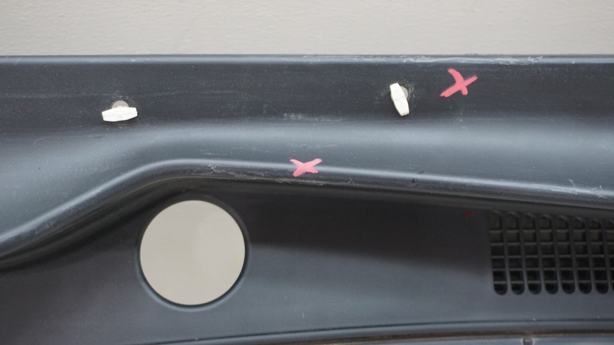 2018 - 2023 KIA STINGER FRONT WINDSHIELD COWL VENT COVER PANEL OEM 86150J5000