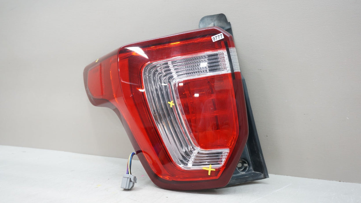 2016-2019 FORD EXPLORER REAR LEFT DRIVER SIDE LED TAIL LIGHT OEM