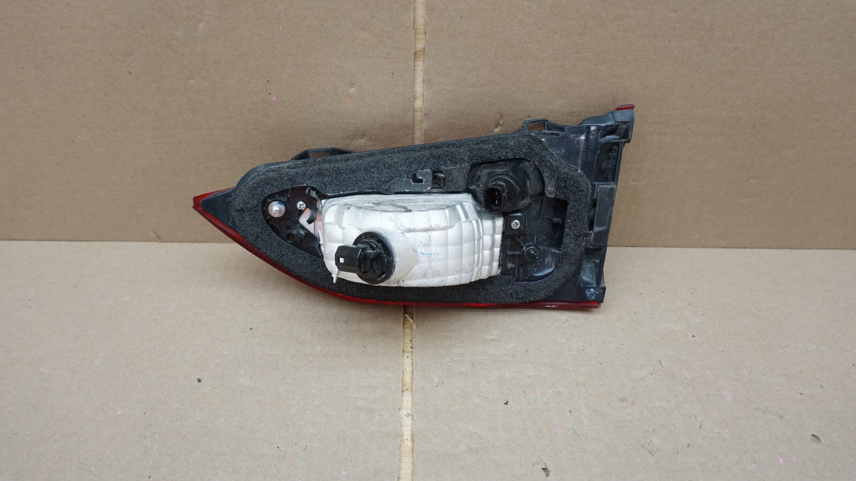 2016-2017 MAZDA 6 LEFT DRIVERS SIDE INNER TAIL LIGHT OEM 16 17