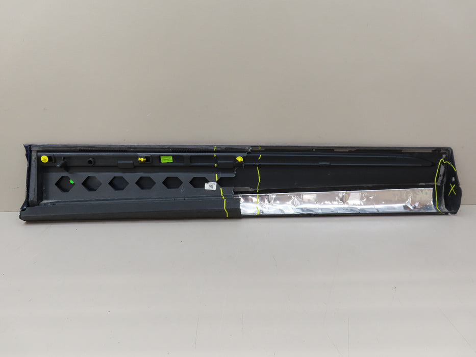 2018 AUDI Q8 FRONT LEFT DRIVER SIDE LOWER MOLDING OEM