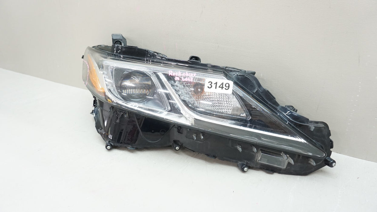 2018-2022 TOYOTA CAMRY FRONT RH RIGHT PASSENGER SIDE HEADLIGHT OEM