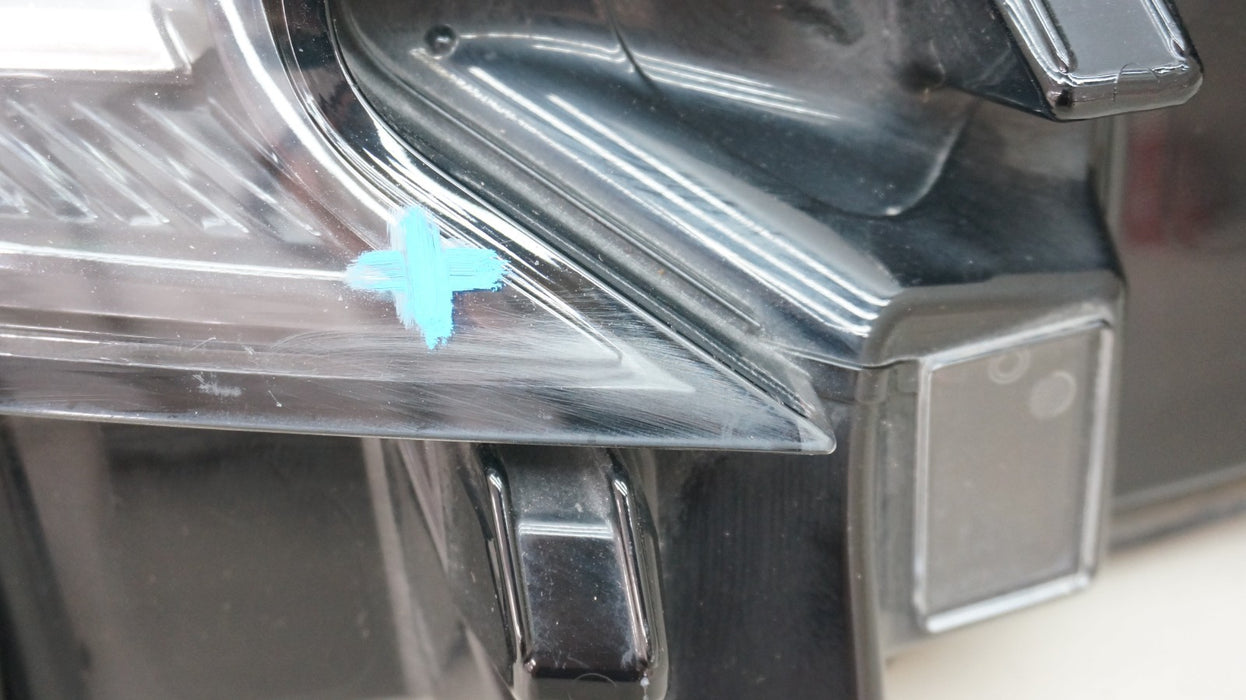 2021-2024 TOYOTA SIENNA FRONT RIGHT PASSENGER SIDE LED HEADLIGHT OEM