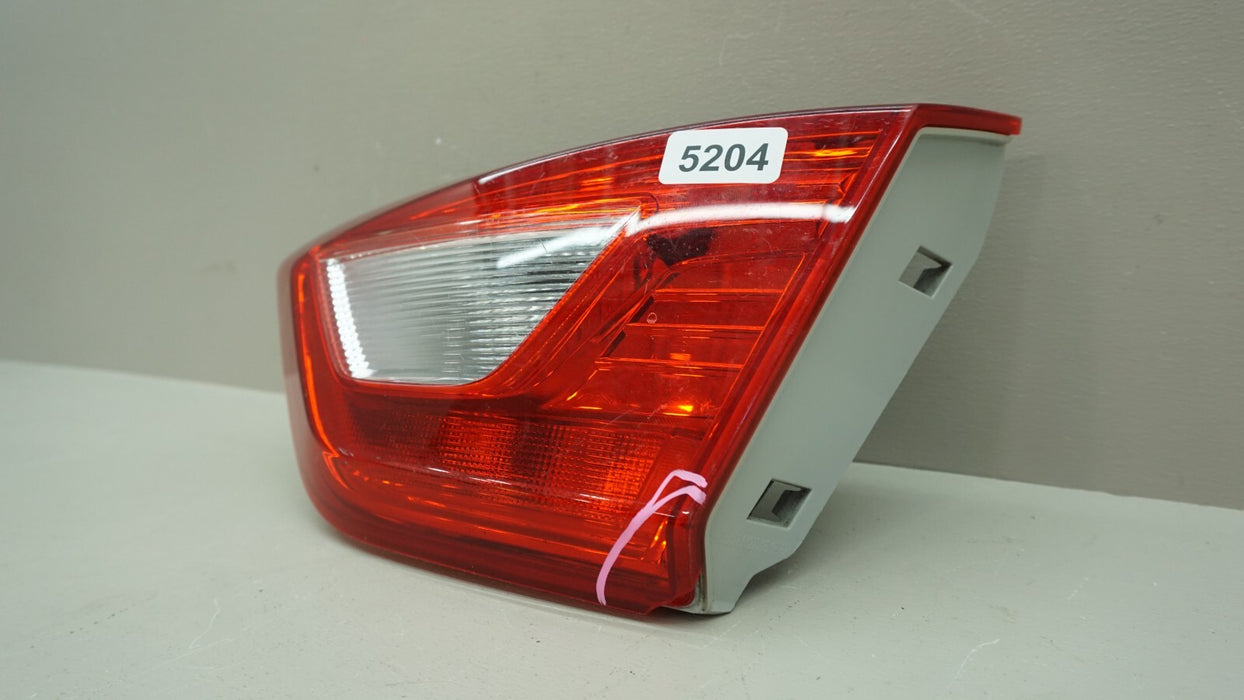 2016-2017 CHEVROLET CRUZE SEDAN REAR RIGHT INNER TAIL LIGHT LAMP OEM 84075815