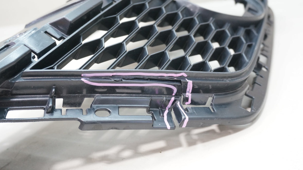 2020-2022 NISSAN VERSA FRONT RADIATOR GRILLE GRILL 62310 5EF1A OEM