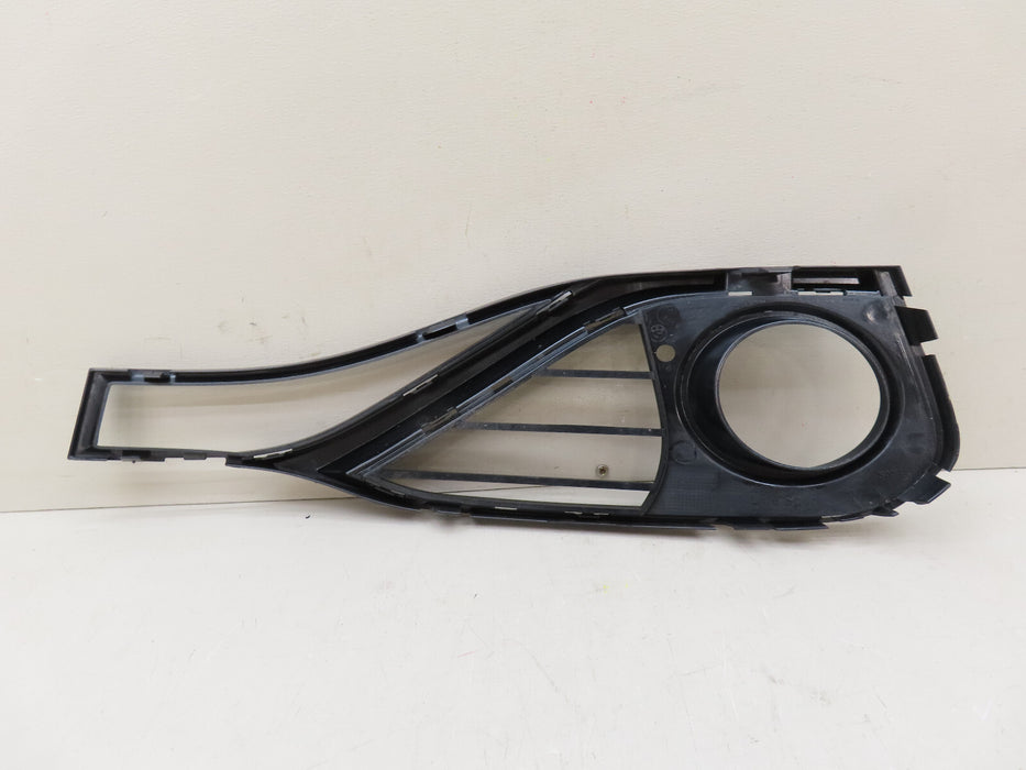 2014-2015 BMW 4 SERIES FRONT RIGH BUMPER FOG LIGHT BEZEL OEM 51117294830
