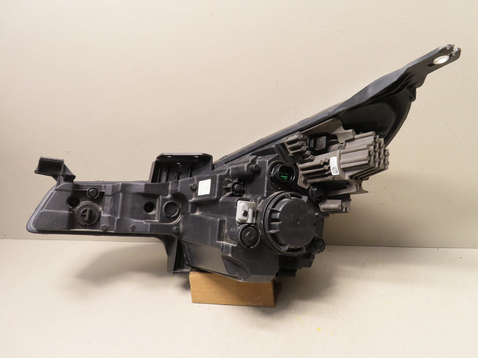 2021-2022 HYUNDAI ELANTRA RIGHT PASSENGERS HEADLIGHT OEM PARTS ONLY