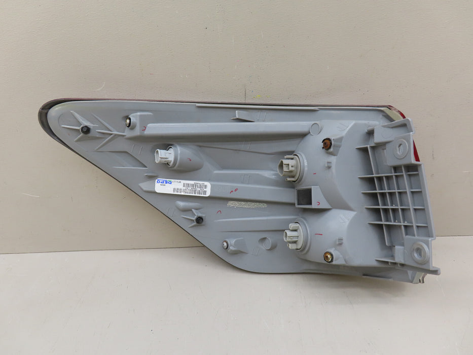 2013-2016 NISSAN PATHFINDER REAR RIGHT PASSENGER TAIL LIGHT OUTER AFTERMARKET