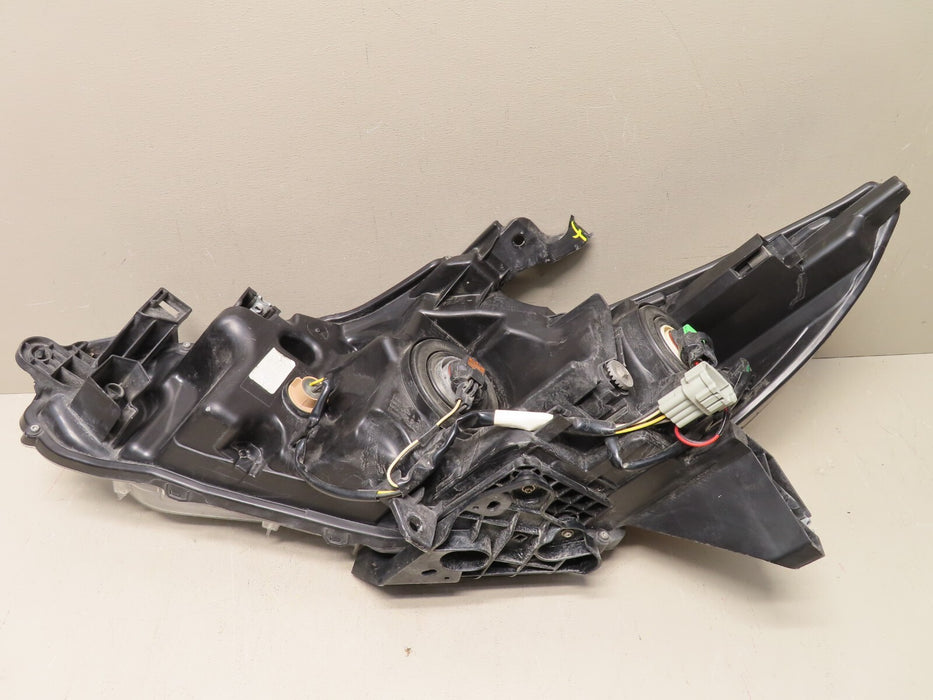 16 17 18 2016 2017 2018 NISSAN ALTIMA RH RIGHT HEADLIGHT LAMP OEM