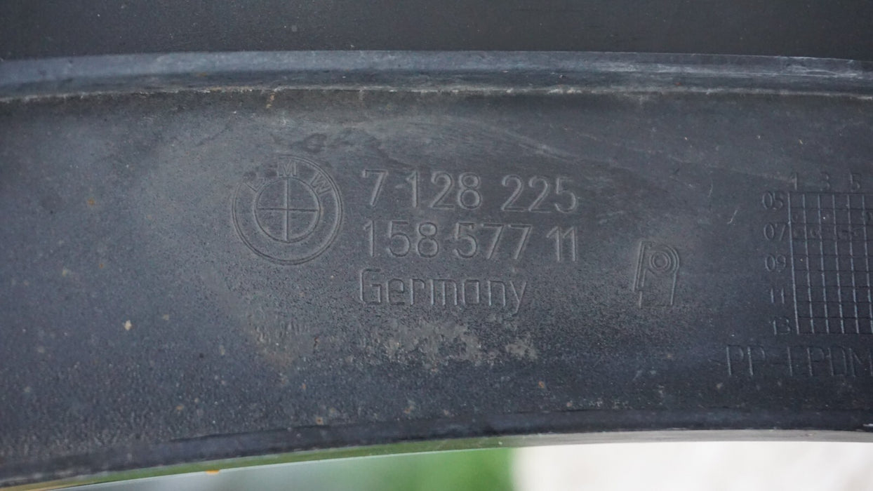 2007-2008 BMW 328XI E92 COUPE FRONT BUMPER COVER PANEL OEM 7128225