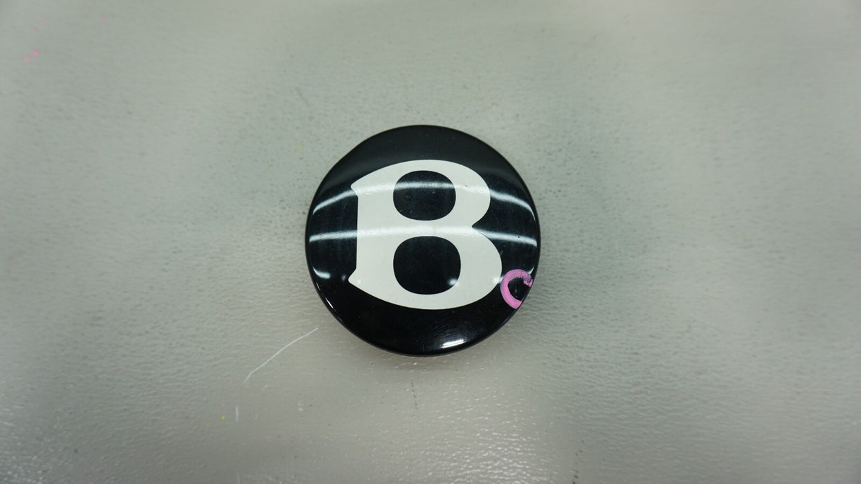 BENTLEY CENTER CAP GLOSS BLACK/ WHITE SMALL "B" PA6.6 M30 7935 MADE IN ITALY OEM