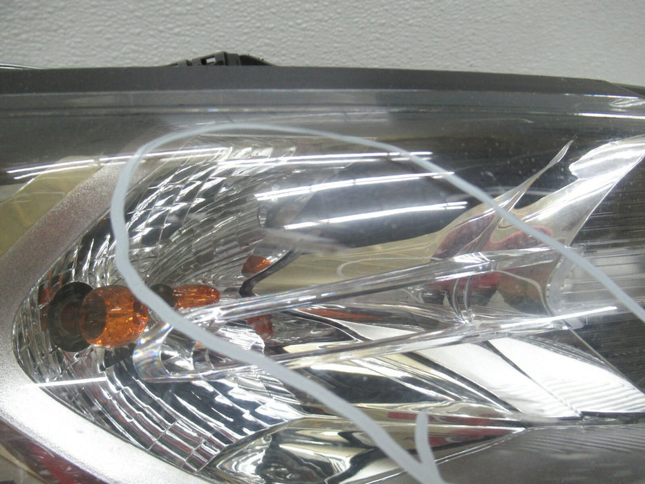 2017 - 2019 FORD FUSION PASSENGER SIDE HEADLIGHT HEADLAMP HALOGEN W/ LED OEM