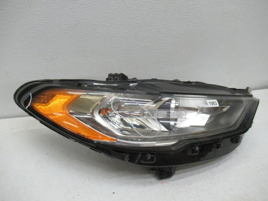 2017 - 2019 FORD FUSION PASSENGER SIDE HEADLIGHT HEADLAMP HALOGEN W/ LED OEM