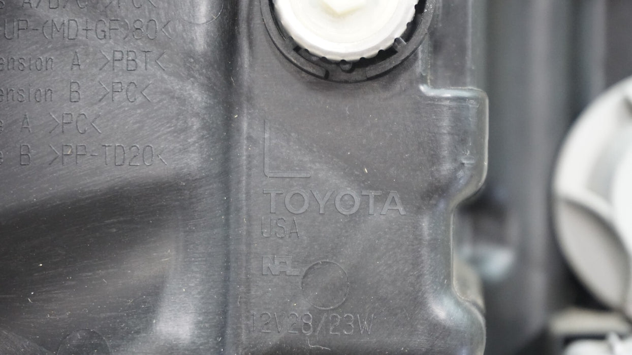 2018-2022 TOYOTA CAMRY FRONT LH LEFT DRIVER SIDE HEADLIGHT OEM