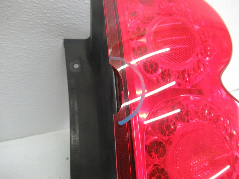 2011-2018 DODGE GRAND CARAVAN REAR RIGHT PASSENGER SIDE TAIL LIGHT LAMP OEM