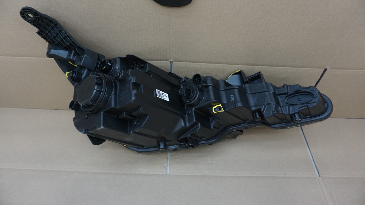 2019 2020 HYUNDAI ELANTRA FRONT LEFT DRIVERS SIDE HEADLIGHT HALOGEN OEM