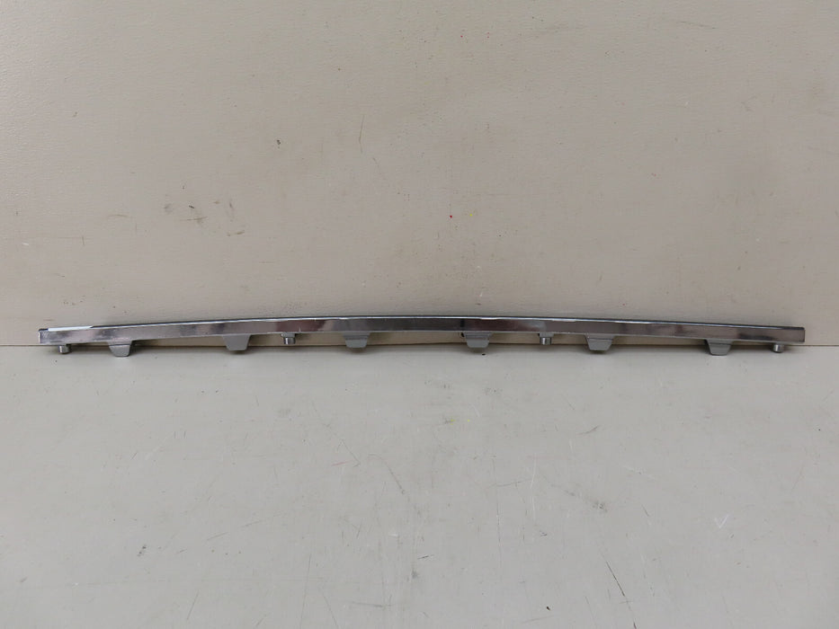 2021-2023 HYUNDAI ELANTRA FRONT CENTER LOWER BUMPER TRIM MOLDING OEM