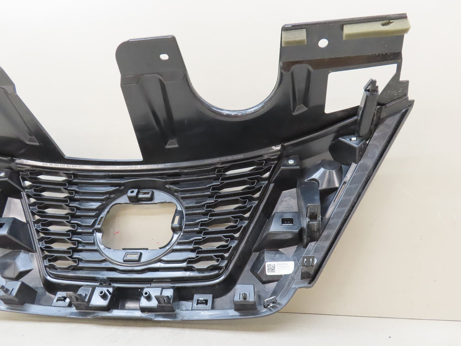 2017-2020 NISSAN ROGUE FRONT RADIATOR GRILL GRILLE OEM