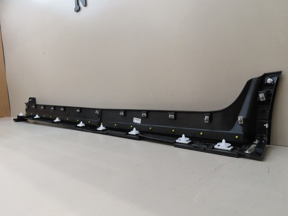 2018-2023 CHEVROLET EQUINOX RIGHT PASSENGER SIDE ROCKER PANEL OEM 84088951