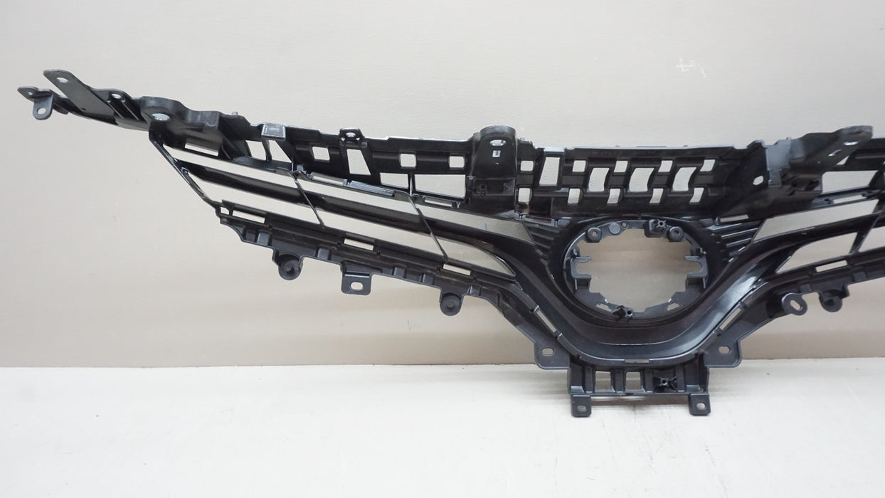 2021-2023 TOYOTA CAMRY LE XLE FRONT UPPER GRILLE GRILL OEM 53101-06F30
